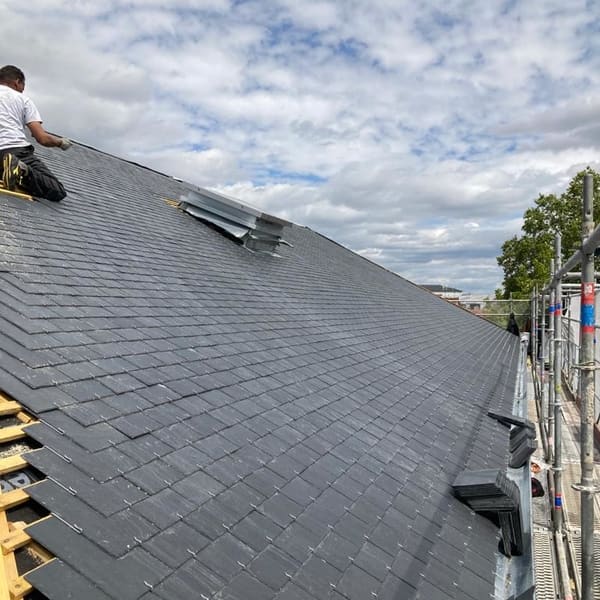 Chantier de couverture au Plessis-Feu-Aussoux